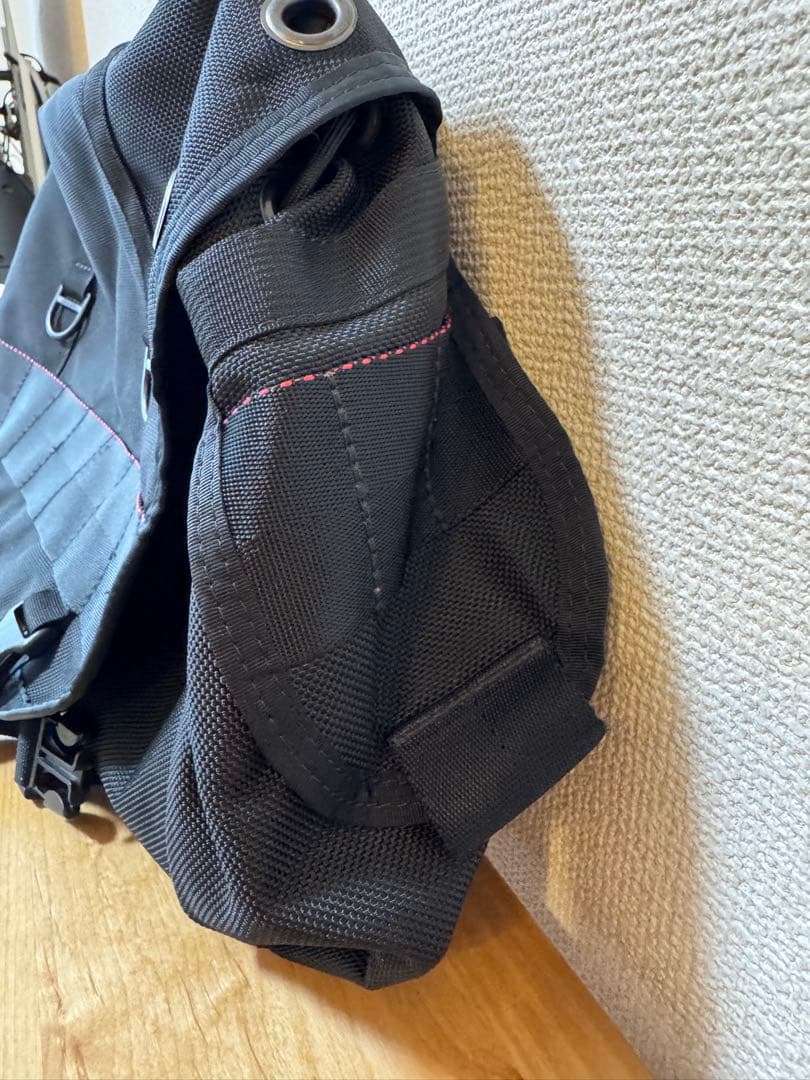 BRIEFING メッセンジャーバッグ ブラック ランス2