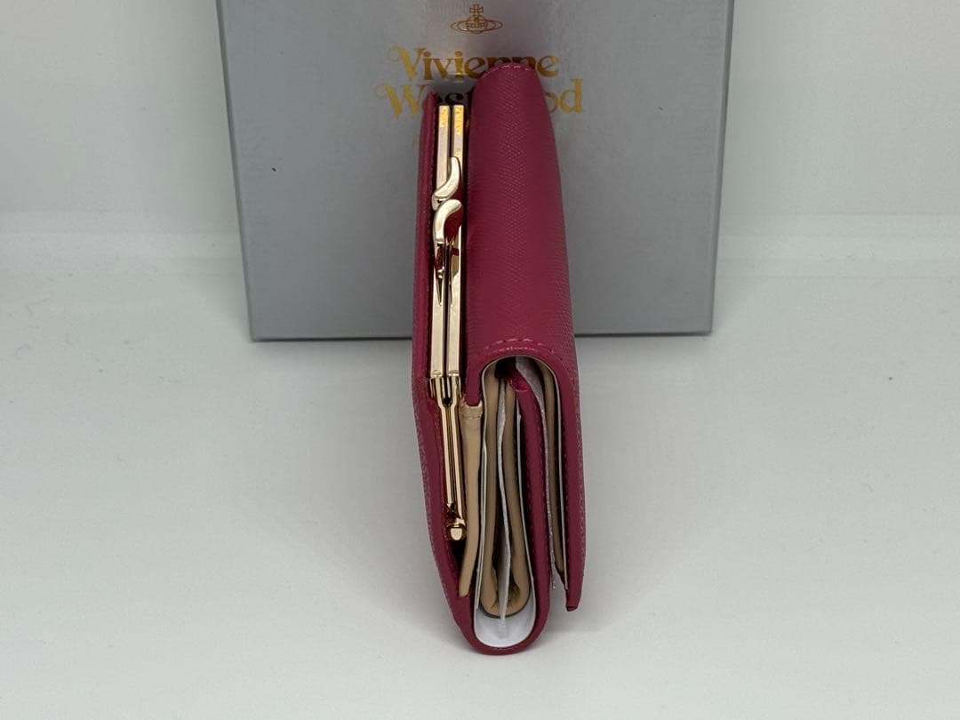 【新品未使用】Vivienne Westwood 三つ折り財布 ピンク