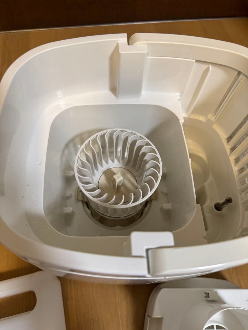 コロナ nanorefre ナノリフレ CNR-400B（W） 美顔器　加湿器