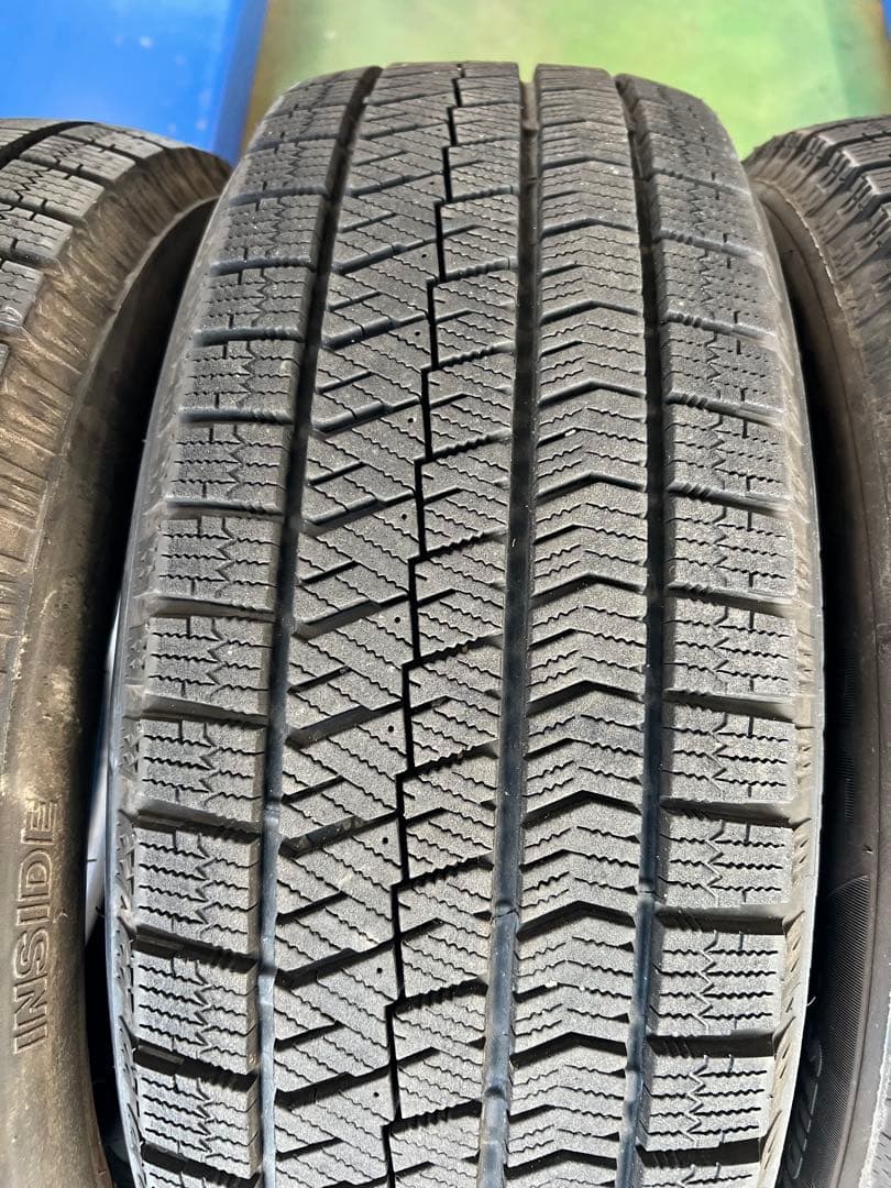 極美品 バリ溝 ブリヂストン ブリザックVRX2 205/60R16 4本セット