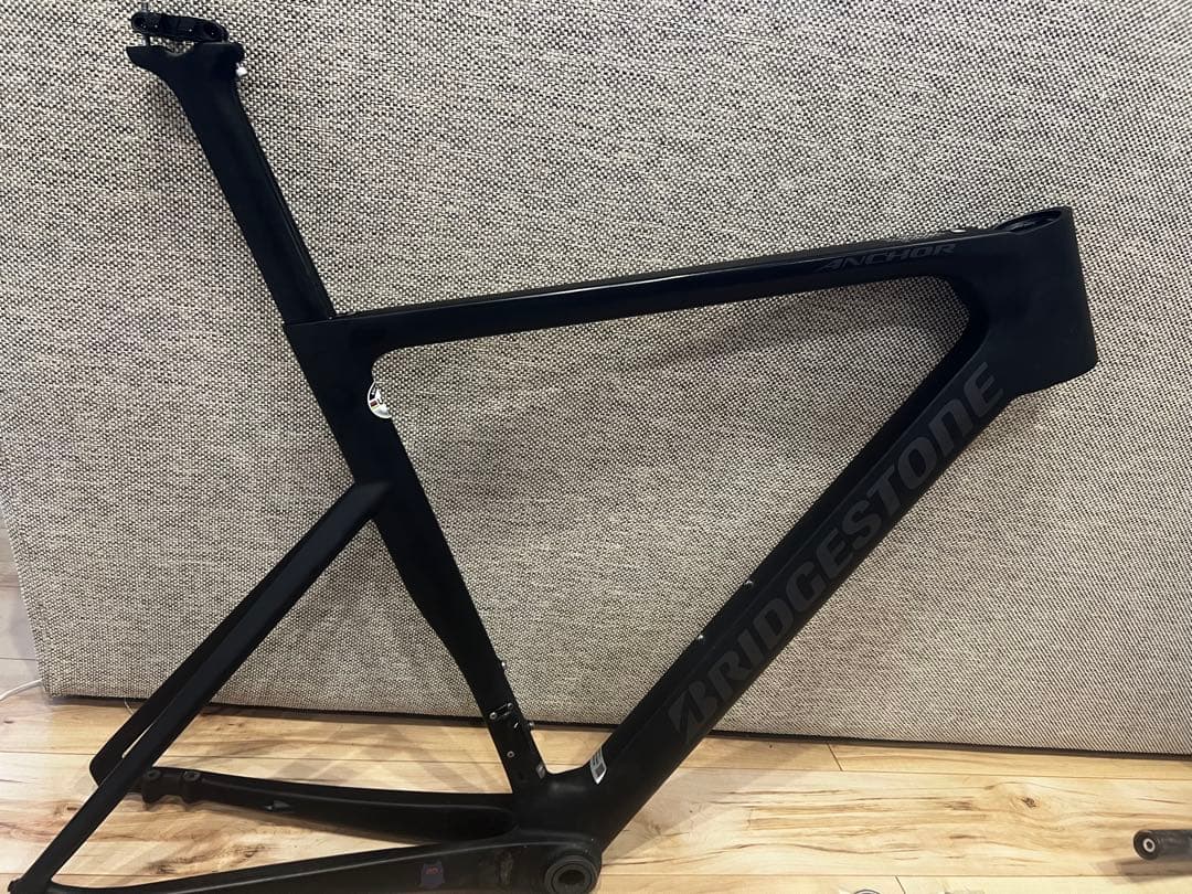 G*a様 BRIDGESTONE ANCHOR RP8フレーム