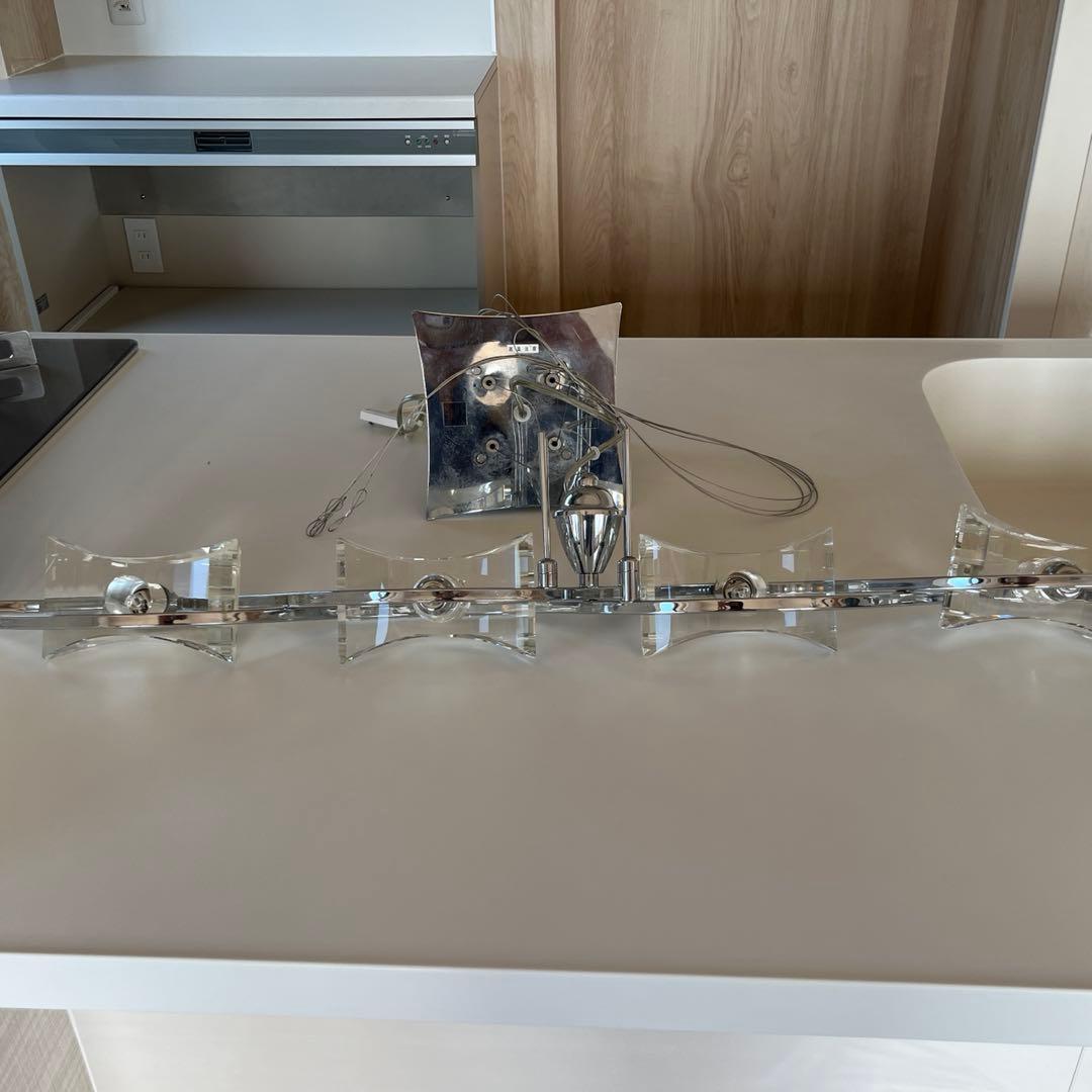 大塚家具　イタリア製のペンダントライト