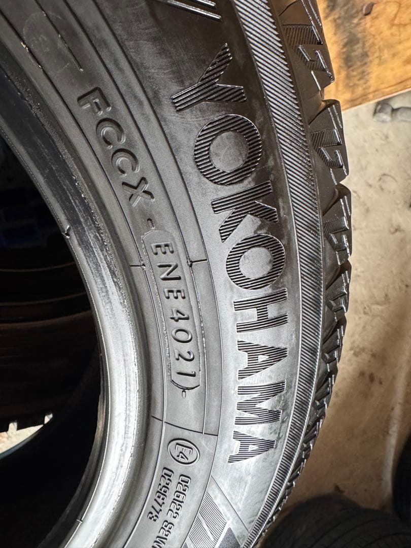 タイヤ・ホイール (470)165/65R14 YOKOHAMA ICE GUARD IG60