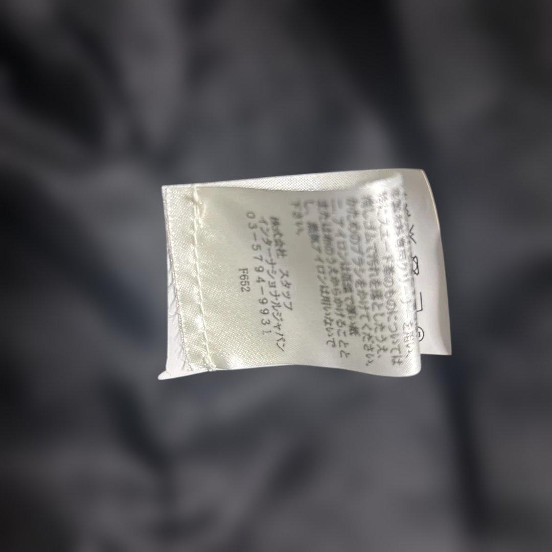 ジャストカバリ　スタッズ装飾タイトフィットレザージャケット