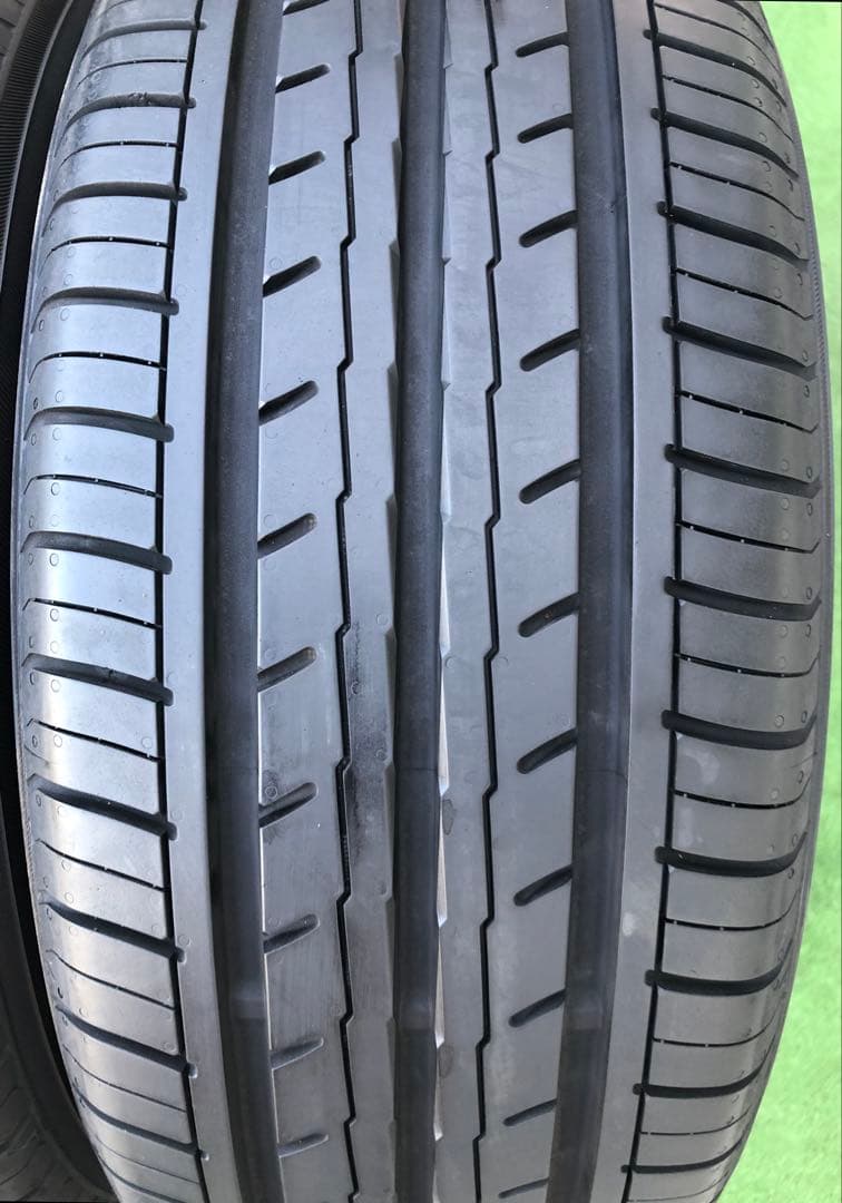 215/45 R17 Yokohama BluEarthラジアルタイヤ2024年