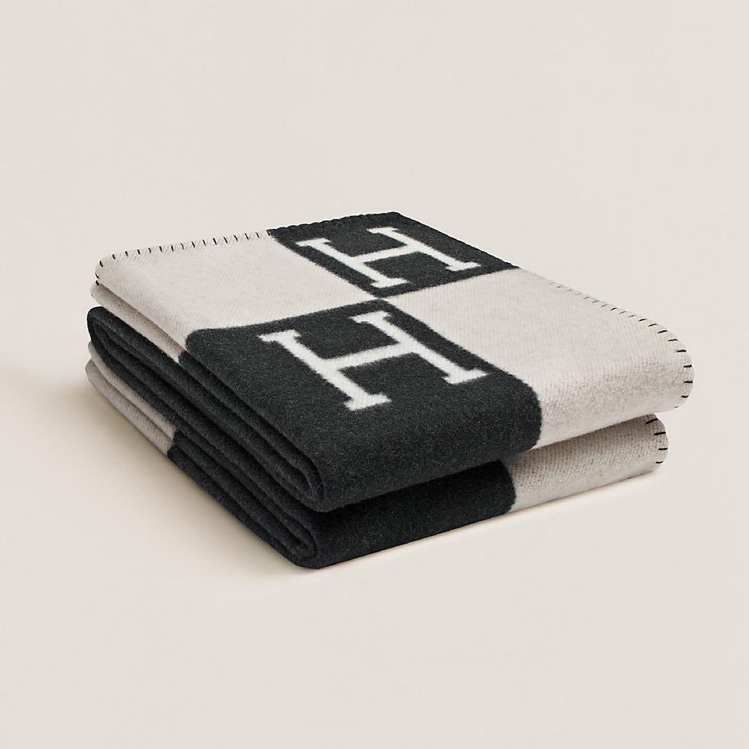 【新品未使用】エルメス プレード 《アヴァロン》