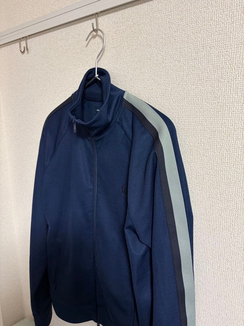 FRED PERRY ネイビー ジャケット