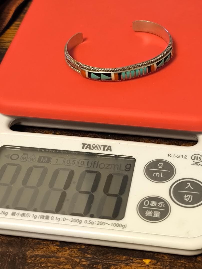 ズニ インディアンジュエリー ターコイズ コーラル スターリング バングル