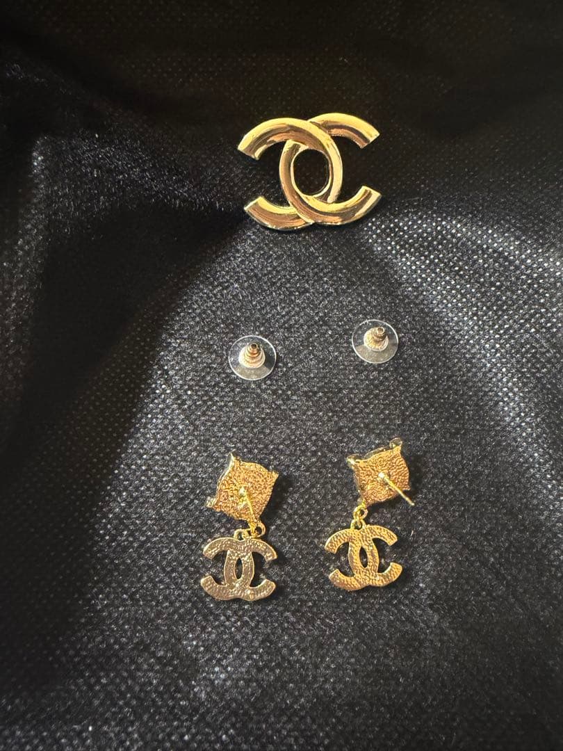 CHANEL ゴールド パール ピアス　ノベルティ