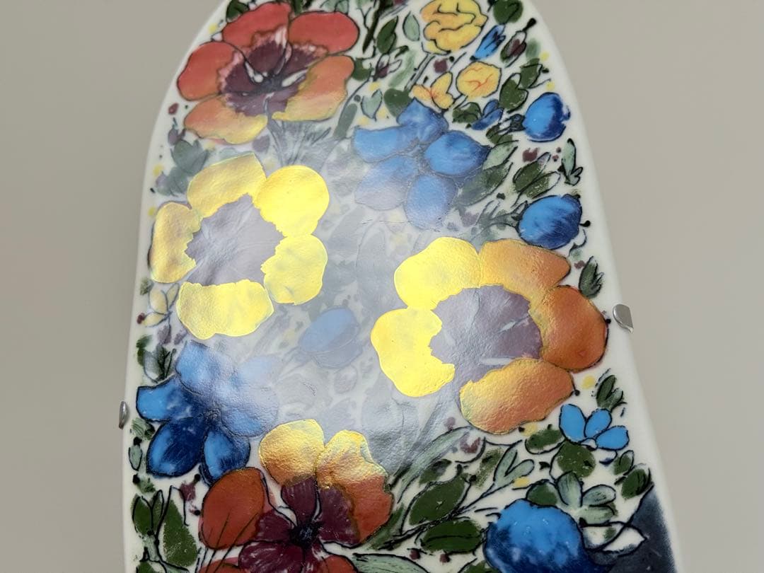 Bringing Joy to People 陶板画 ヘルヤ アラビア