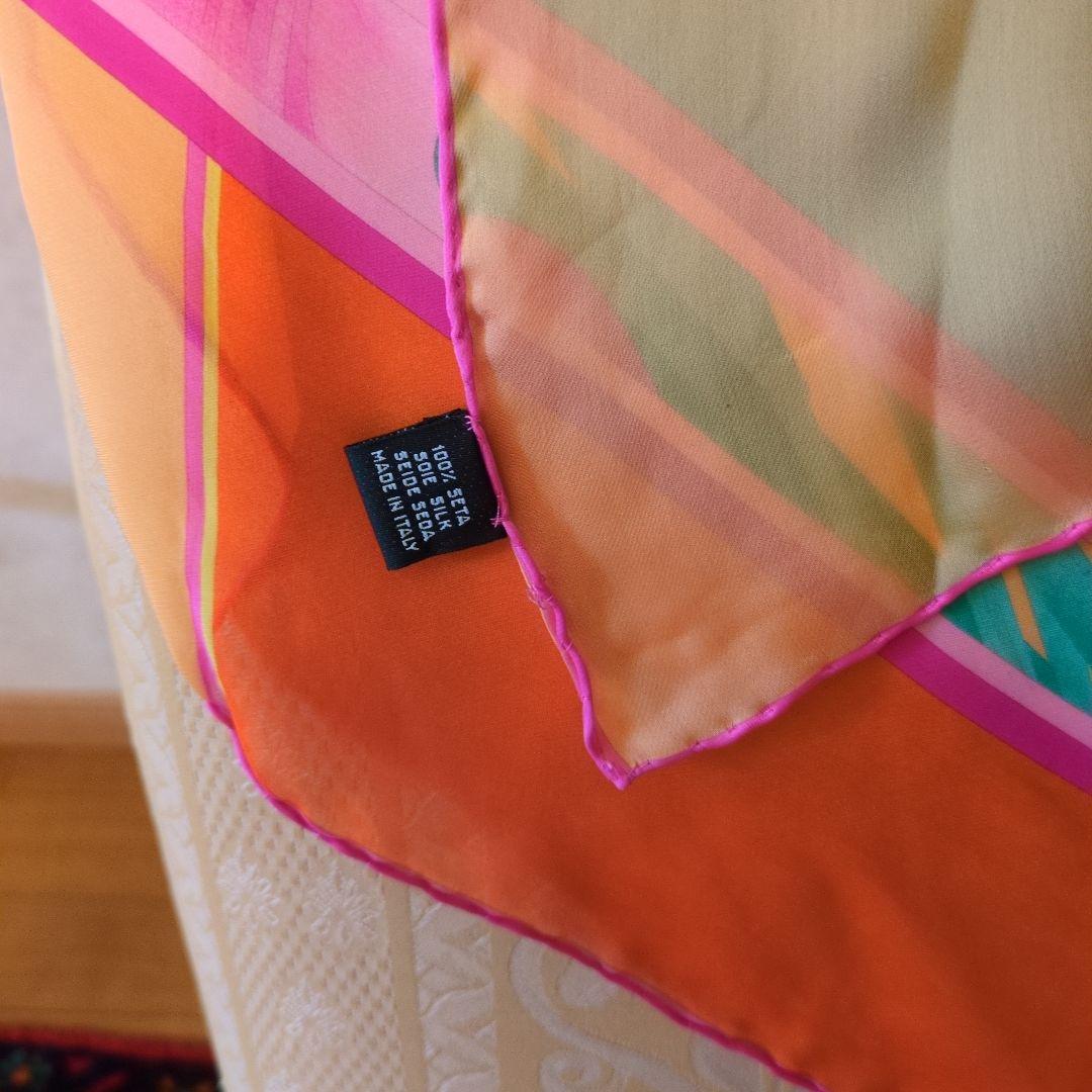 レオナール シルクスカーフ