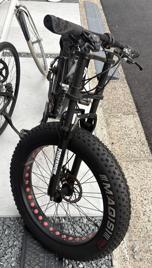 ファットバイク　26インチ