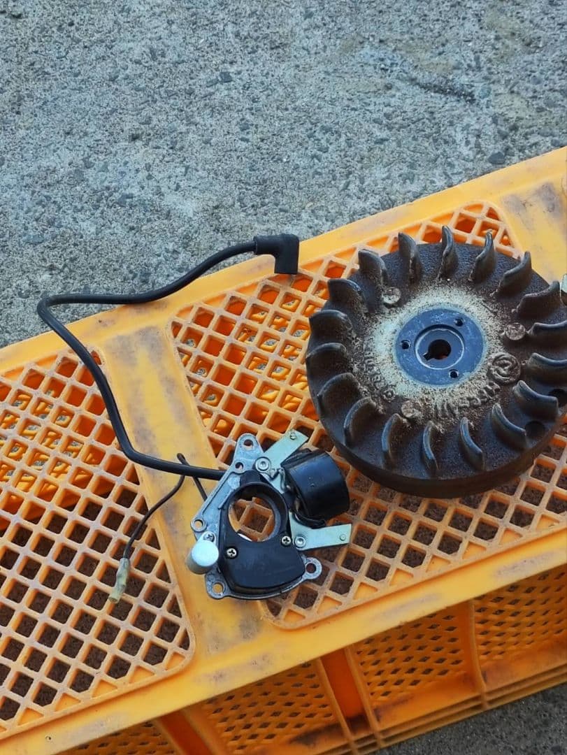 三菱　g500l　イグニッションコイル　フライホイール　部品　実働品