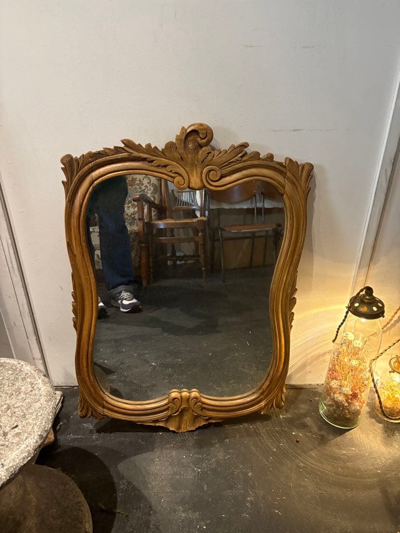 アンティーク　木製フレームミラー