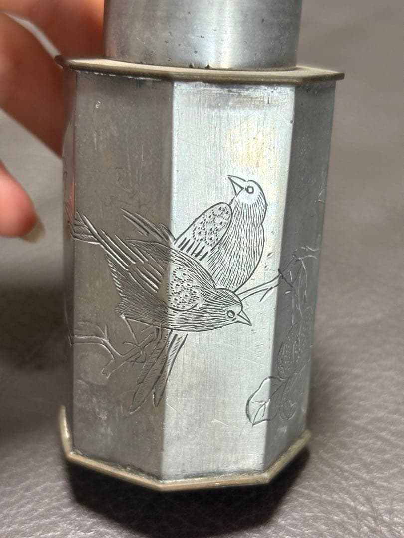 茶入れ物　花鳥図