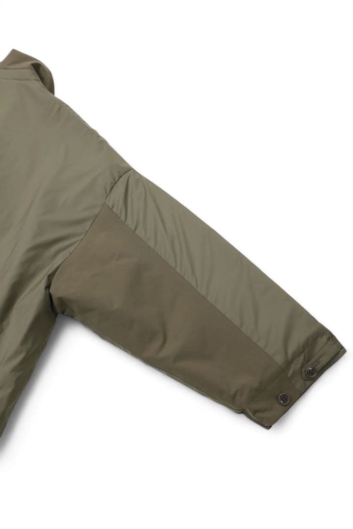 MIC. PUFF OVER COAT ユニセックス　ブラック