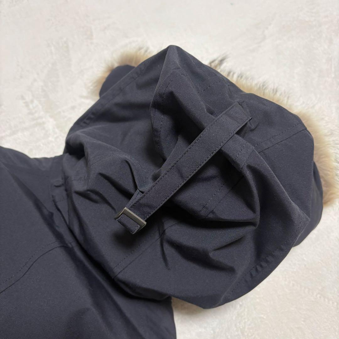   ダウンジャケット (BRONTE PARKA)