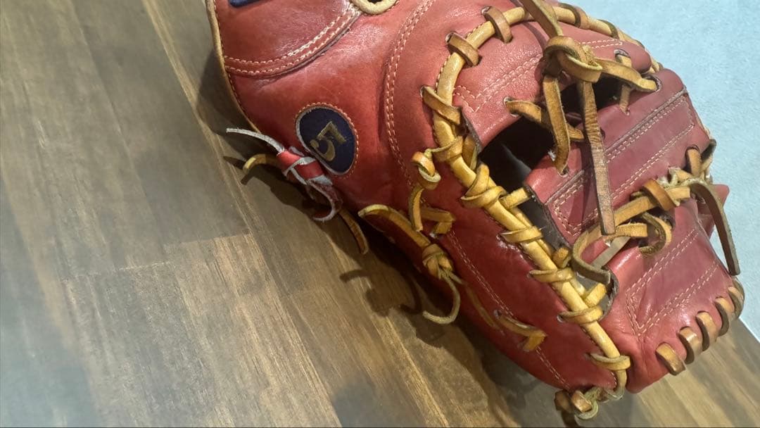 ドナイヤ　硬式オーダーファーストミット（刺繍有）