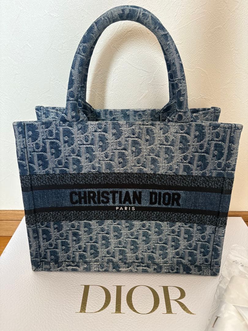 【美品】クリスチャンディオール　ブックトート　デニム ミディアム　ブルー