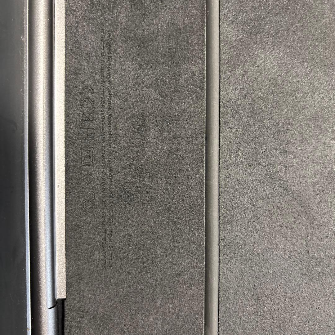 iPad pro 11インチ　magic keyboard PCスタンド付き