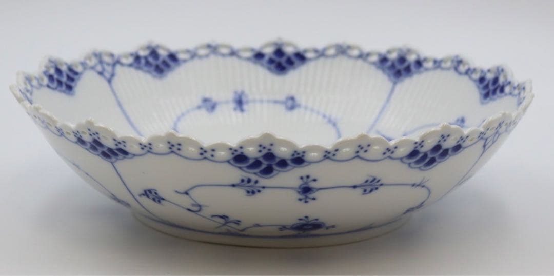 ロイヤルコペンハーゲン　ブルーフルーテッド　フルレース　ボウル　大型　28cm