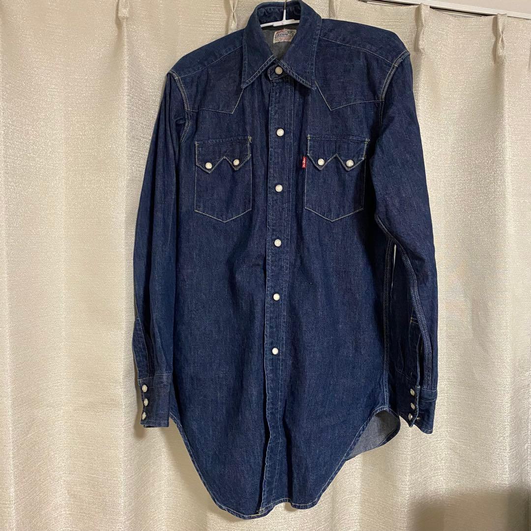 【半額！値下げ】Levi's デニム　ウエスタンシャツ　Sサイズ