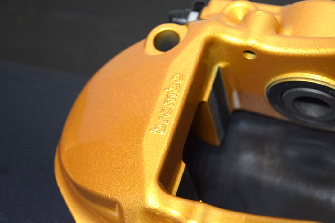 bremboキャリパー 6POT 4POT GT6 GT4