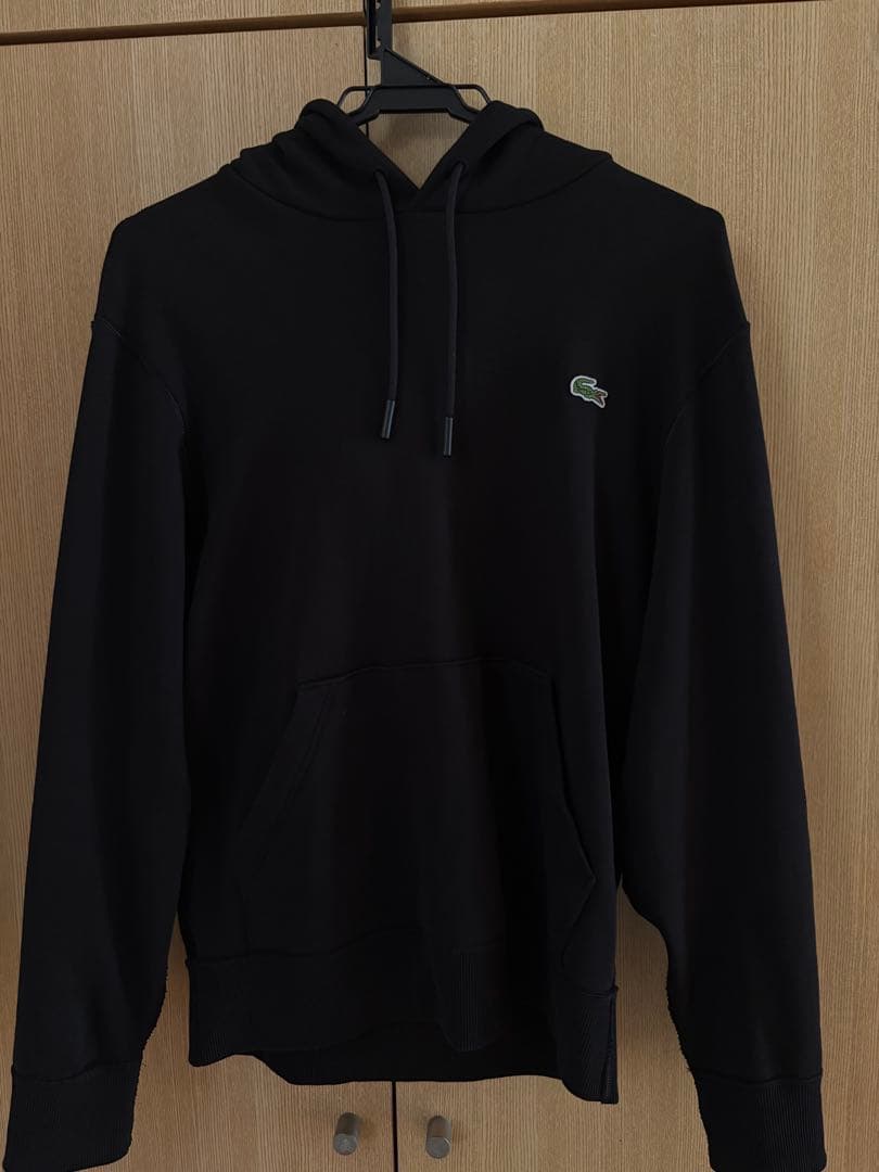 LACOSTE ブラック パーカー