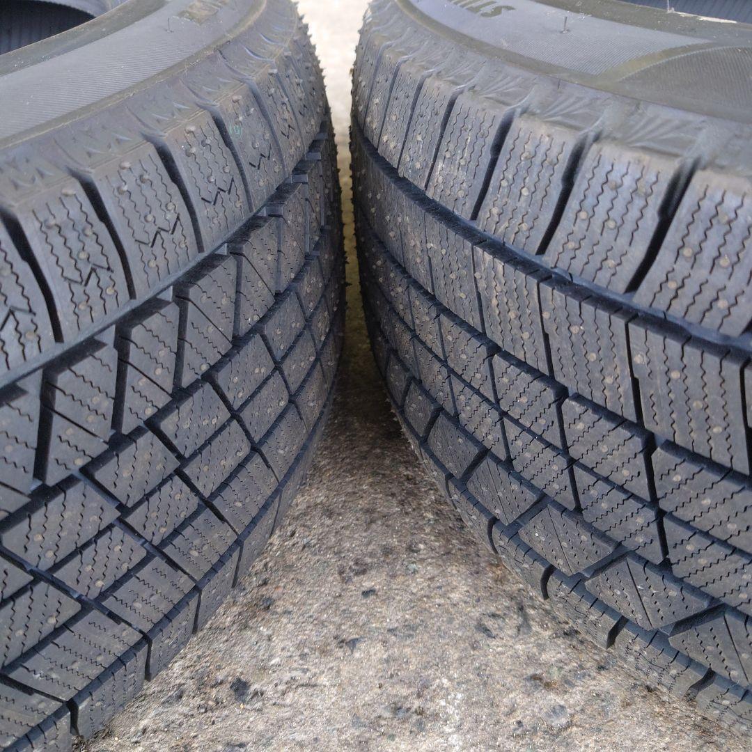 ブリヂストン BLIZZAK VRX3 235/45R18 940Q