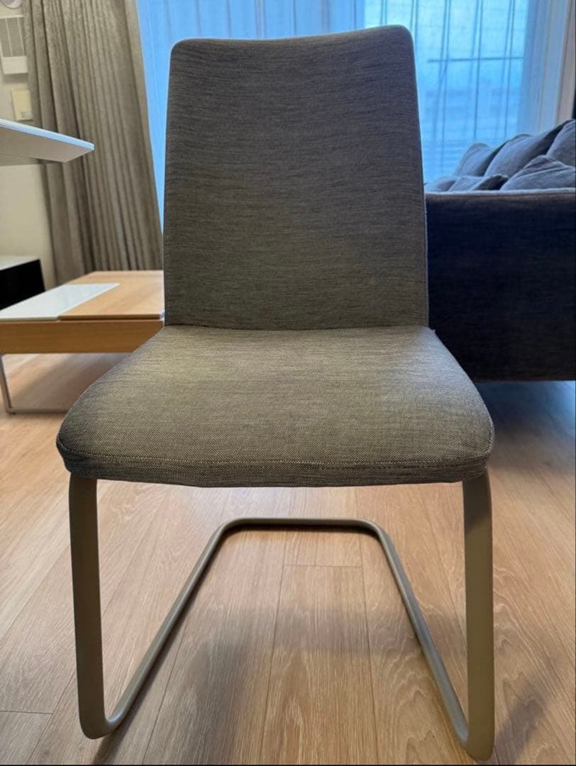 BoConcept（ボーコンセプト）ダイニングチェアLAUSANNEローザンヌ①