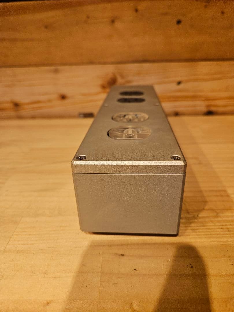 ACOUSTIC REVIVE 電源タップ 4口 Dolby Digital