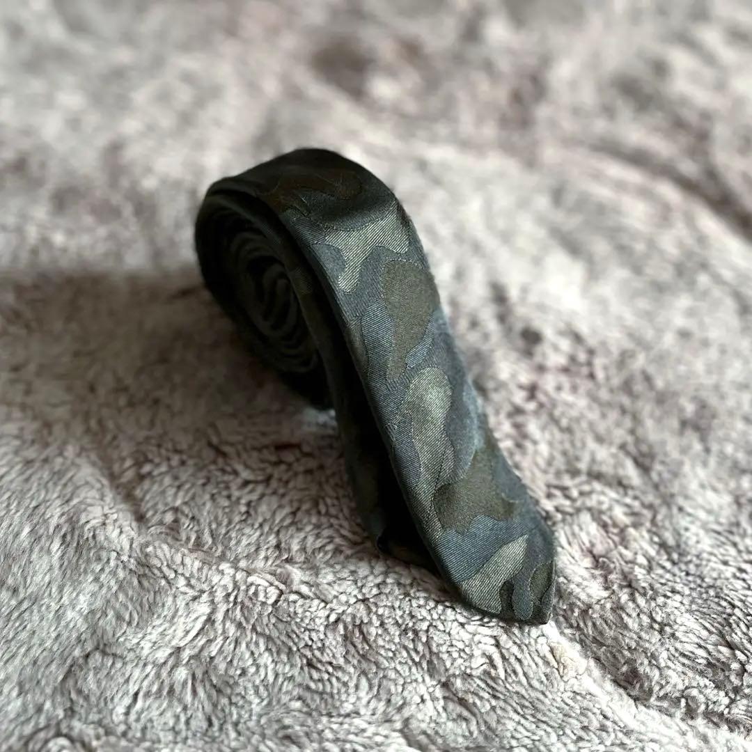 ドルチェアンドガッバーナ ネクタイ カモ ミリタリー ナロー