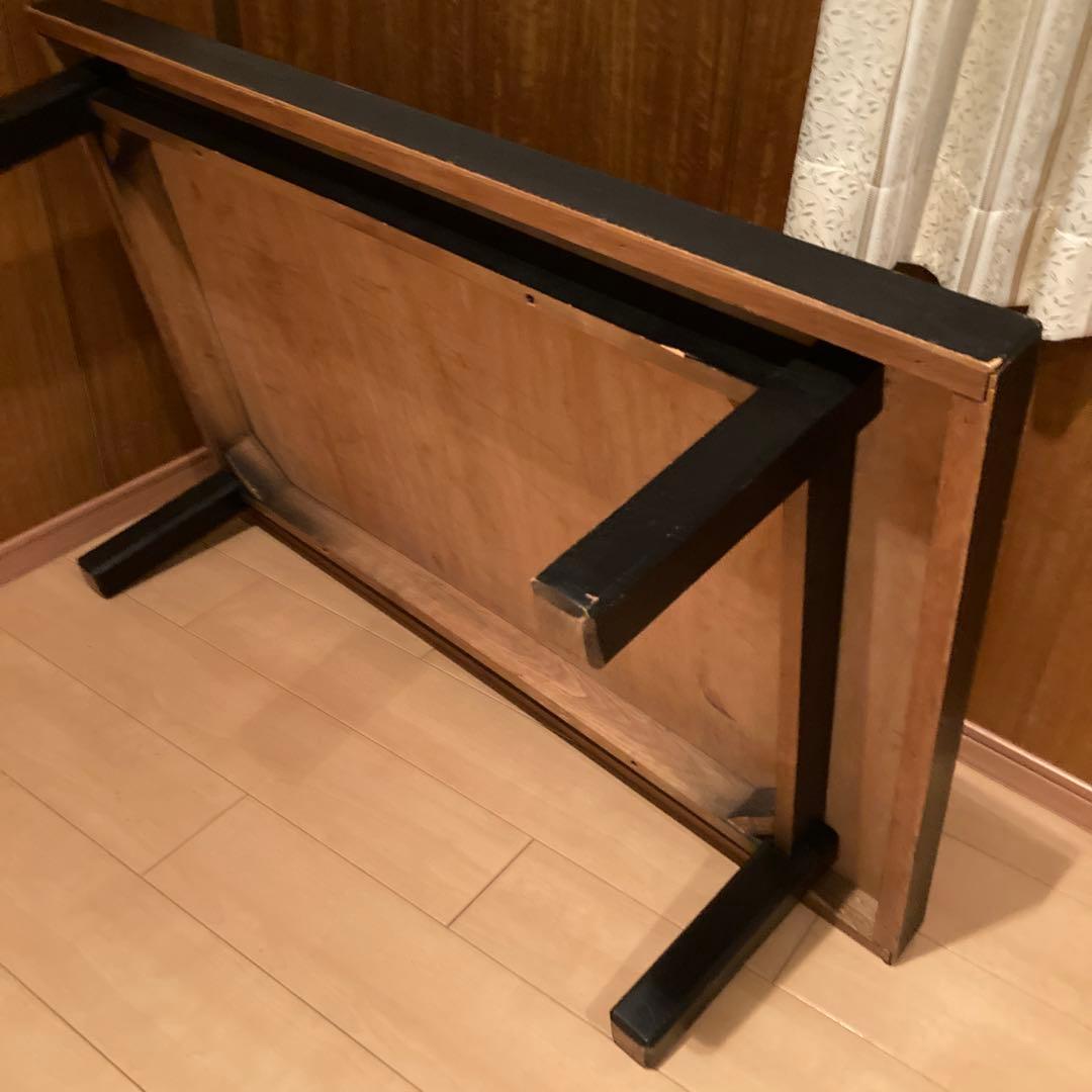 黒い木製座卓