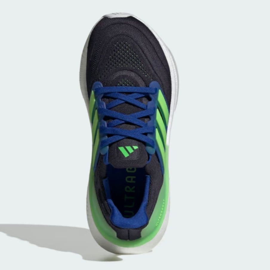 1/15　新品＊adidas　22㎝　スニーカー　ウルトラブースト　ジュニア