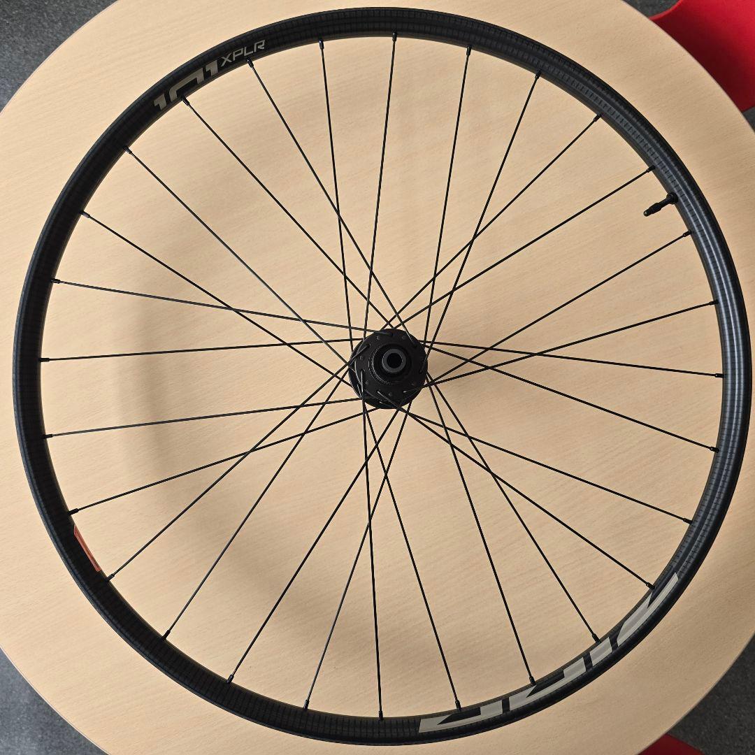 B.Z.683　ZIPP 101 XPLR 未使用品 XDR 700C