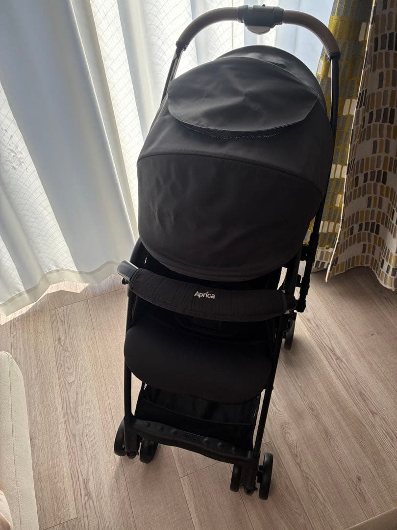 Aprica カルーンエアーメッシュ グレー ＋ レインカバー