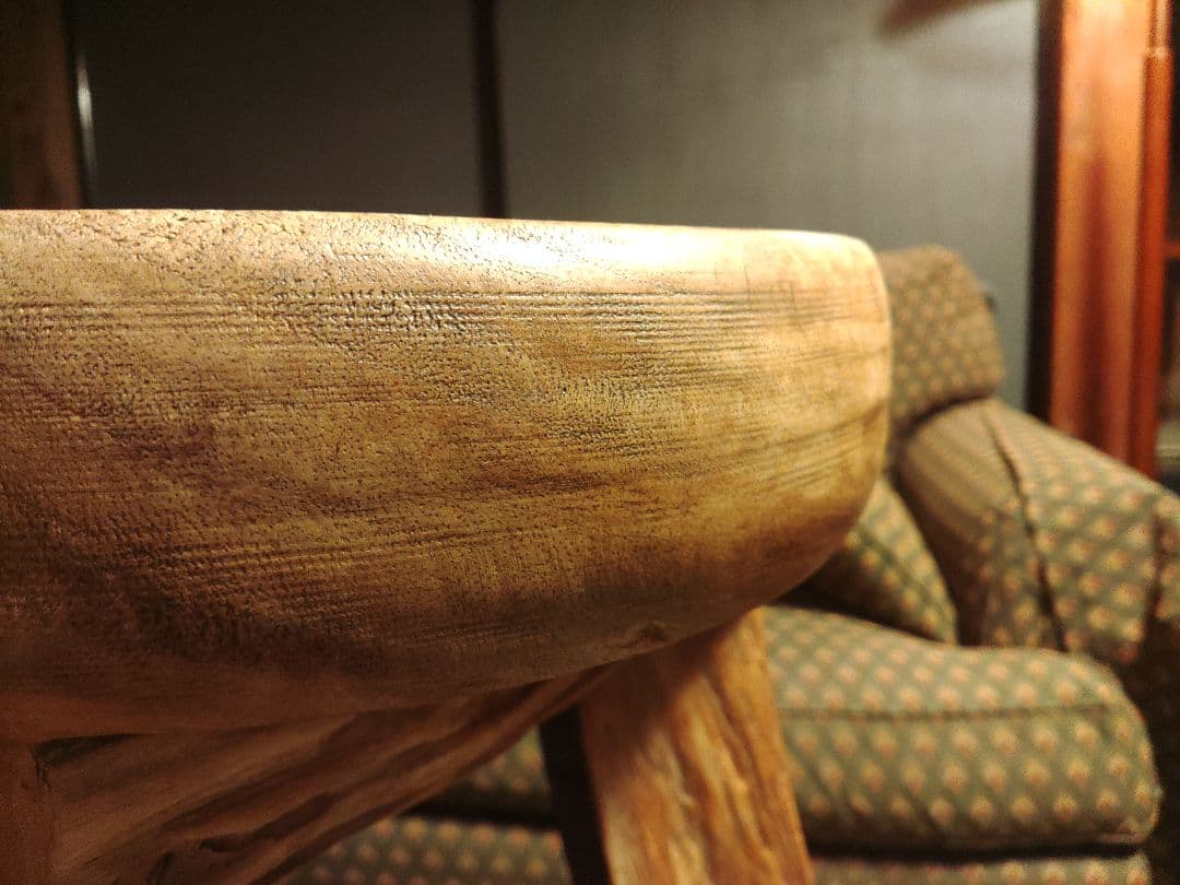 希少　ラウンドスツール　無垢　１脚　チェア　椅子　ヴィンテージ　アンティーク