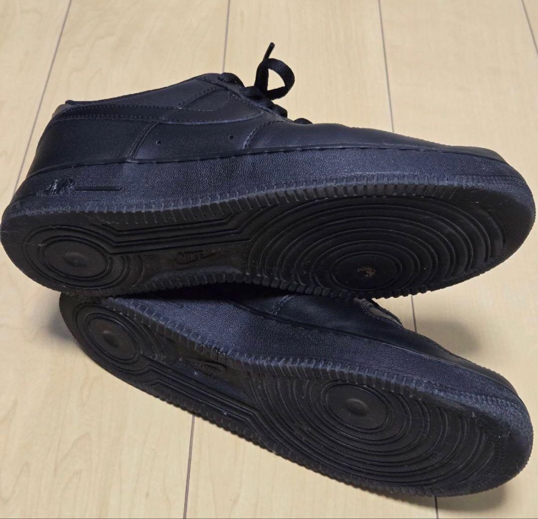 Nike Air Force 1 ブラック
