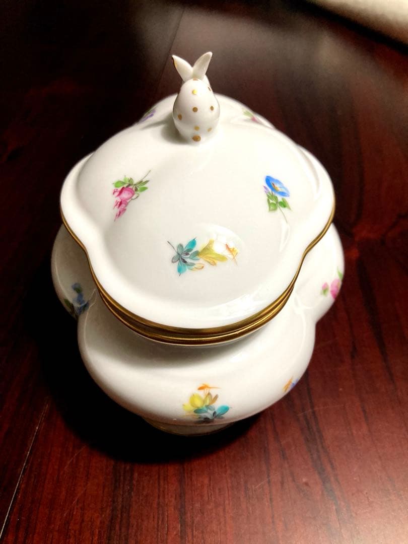 ヘレンド　うさぎボンボン入れ