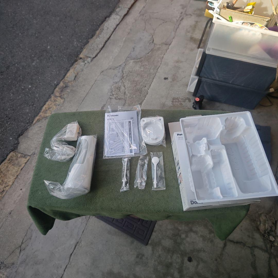 Panasonic口腔洗浄器 ドルツ EW-DJ55-W　未使用品