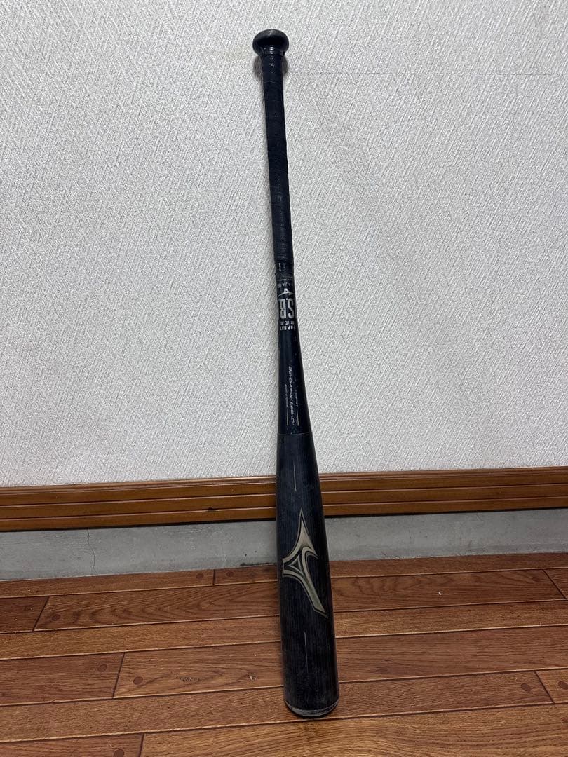 BEYONDMAX LEGACY 軟式バット 黒