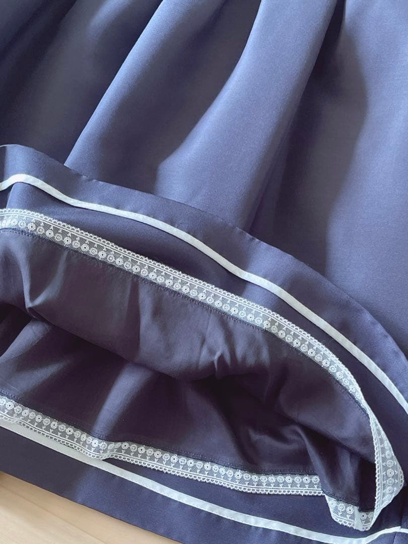 極美品！FOXEY絹ウールタックスカート 40 Rene foxey フォクシー