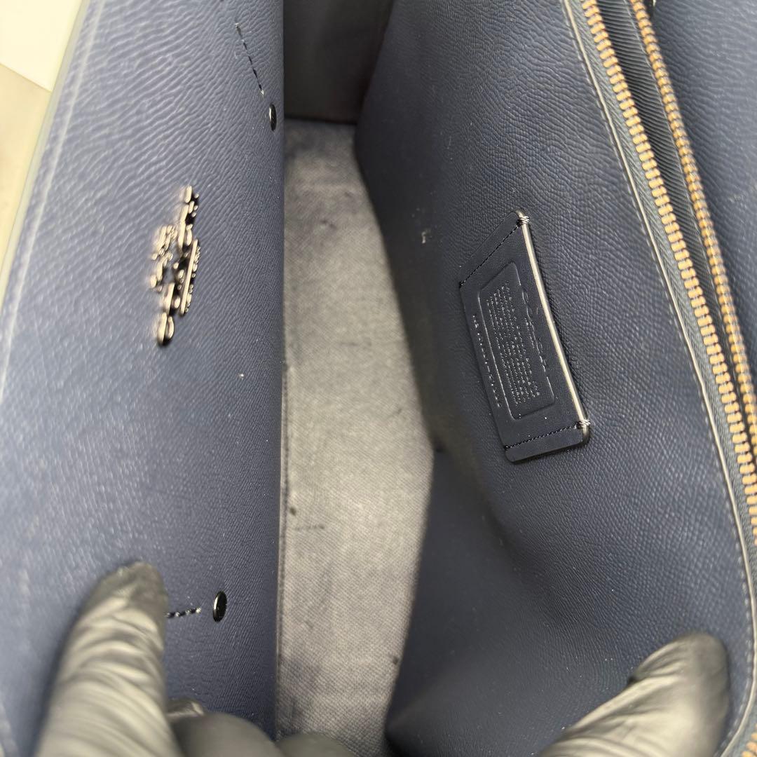 COACH チャーリーキャリーオール ヘビ革 ショルダーバッグ