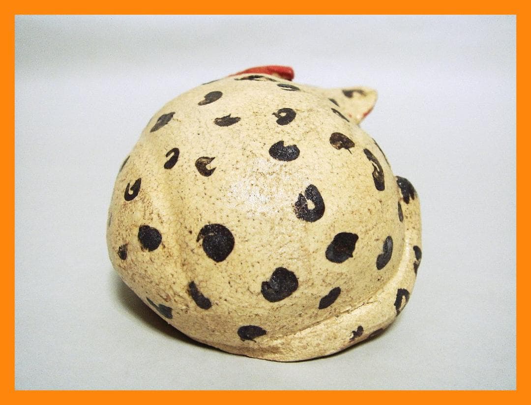 mf611⑤『ユキヒョウ 眠り猫』陶器　/骨董品 古美術 アンティーク 古玩