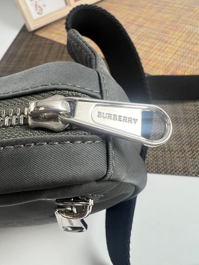 松本 ✨極美品✨BURBERRY バーバリー CANNON ボディバッグ