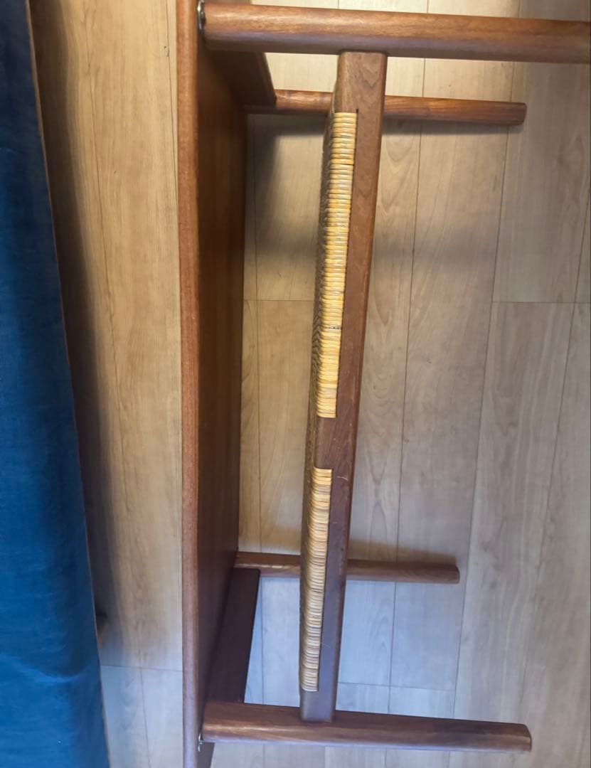 Hans J.Wegner センターテーブル　AT10