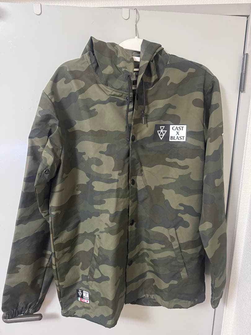 CAST X BLAST COACH JACKETカモフラ柄 新品未使用品