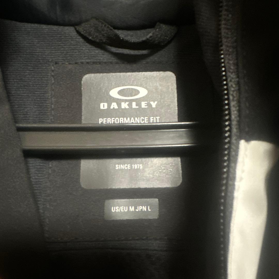 OAKLEY スノーボード　スキー　ウェア　ジャケット　値下げ出来ません
