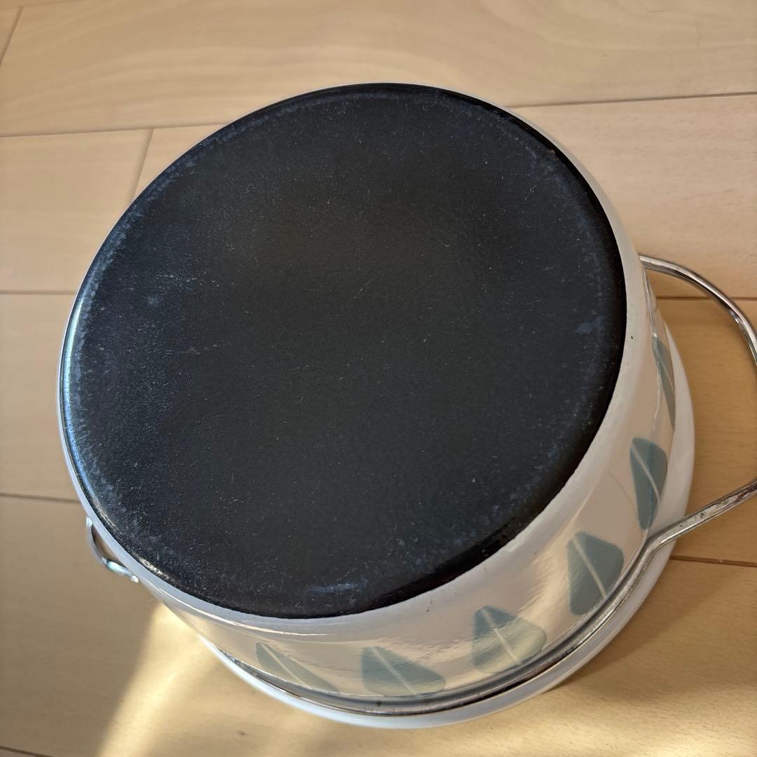 キャサリンホルム　両手鍋　ホーロー　ロータス