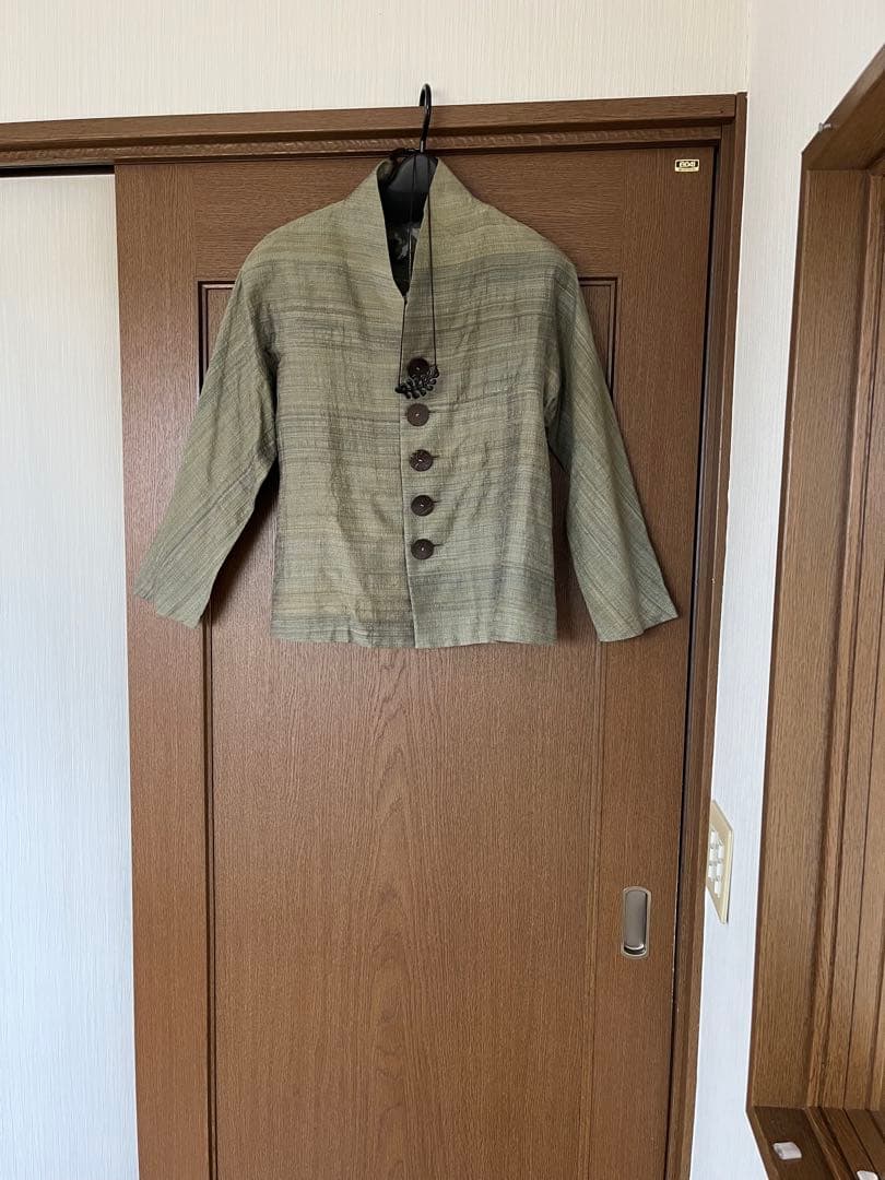 ヨーガンレール　トップス　羽織り